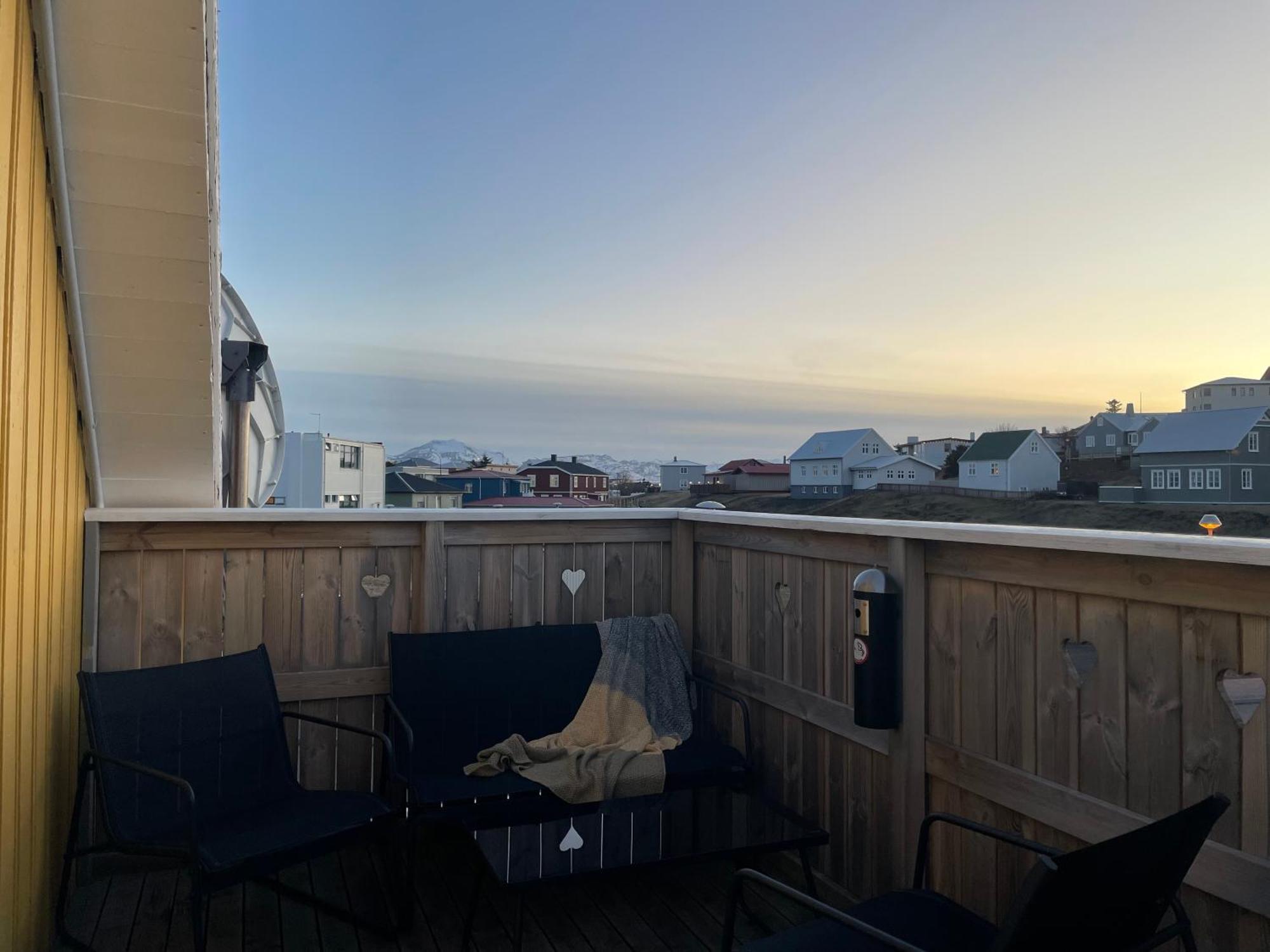 Akkeri Guesthouse Stykkishólmur Exterior foto